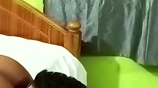 Cute College Professor Engish Mam Fucked with Student Secretly at Manali Hotel