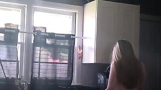 Close up MiLF getting it in the ass