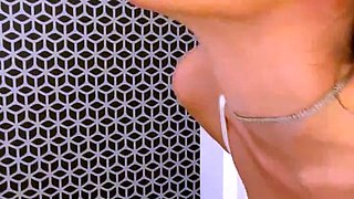 Nice amateur girl ass exposed wearing panties