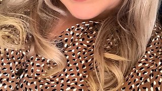 hot amateur blonde close up masturbation HD