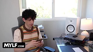 Busty xxx professor Rachael Cavalli gives her college girl a hands-on masterclass