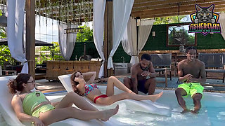 Mrflourish Podcast - Pool Talk Featuring Leana Lovings, Serena Hill and Phantom Strokes