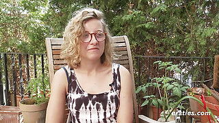 Ersties - French Lust Outdoors - Manu Plays With Her Vulva