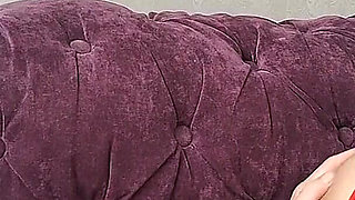 Sex with a Mature Graceful Lady in a Home Environment with Music