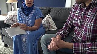 Arab Syrian Cleaning Maid Has Sex With British Boss