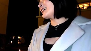 Amateur Asian College Teen Gives Blowjob