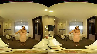 Hot babe Latina... ft. Serena Santos: Big Tits, Blowjob  Hardcore VR Porn
