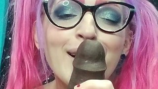 Blonde amateur gives webcam show with toys