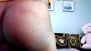 Macro Man Used as Anal Plug in Oily Anal Ingest - Ignorant Giantess Ebony Ass Stifling