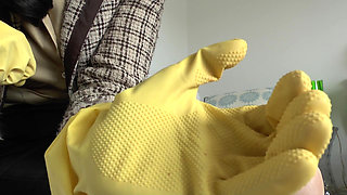 At Easter, the Sperm Will Be Pumped Out! Even with Milking Gloves if Necessary! Lady Victoria Valente