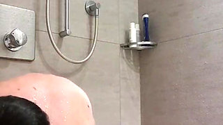 Squirting in shower with Julie