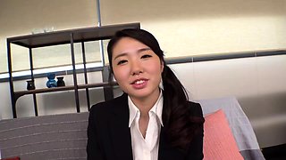 Omege japanese girl with big boobs on cams