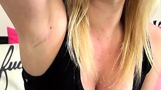 Roxie Rae’s Armpit Humiliation – ROXIE RAE
