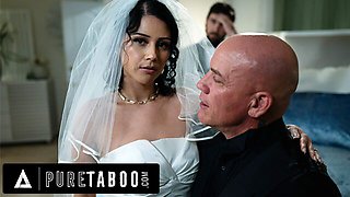Pure Taboo featuring Derrick Pierce's cuckold clip