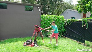 Helping Out My Black Tits MILF Neighbor - busty ebony mom Naomi Foxxx fucked outdoors and indoors