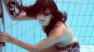 hot girl sima shows her seductive pussy while swimming underwater