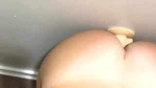 Big boobs milf masturbates with her dildo