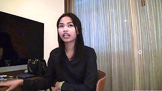 Slender Hottie Gives Man An Outstanding Fucking Performance