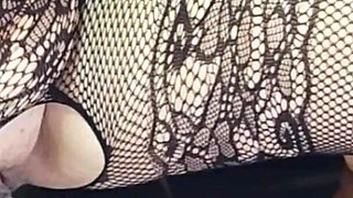 Curvy Wife Dominatrix Is Peeing in Slave's Mouth