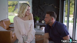 Desperate blonde wants to get pregnant