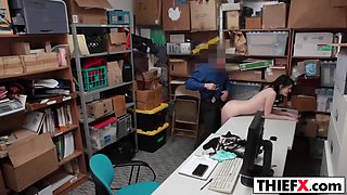 Sweet Teen Will Quit To Swipe