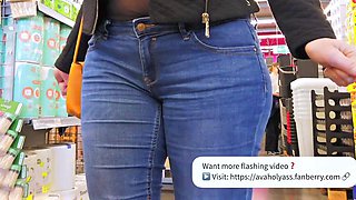 No Bra Shopping – See-Through Top & Big Ass in Tight