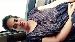 Beautiful Girlfriend Was Proposed by Her Boyfriend by Gifting Her a Gold Ring - Hindi Audio