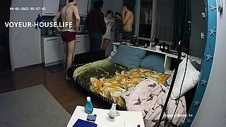 Amateur teen party babes give blowjob and lick pussy