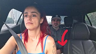 App Driver Catches Passenger Jerking Off From Behind!