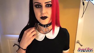 Amateur goth girl in casting couch blowjob