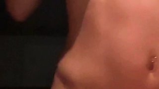 Watch horny girl fuck her self with her fingers with