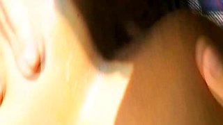 Amateur teens threesome