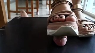 Only Asian Crush sandals shoejob on cockbox led to cum
