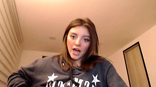 Amateur Close Up Squirting Masturbation