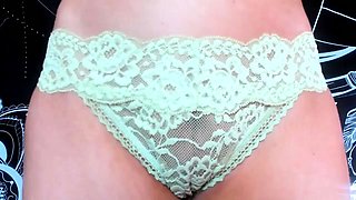 Petite Mercy - Your Secrets Out i Know You Re a Virgin