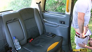 Sultry Booty Chick Catalia Valentine Hot Video