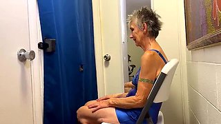 Amateur Glory Hole Blowjob & Cumshot - Horny Granny Learns Doggy Style in Bedroom