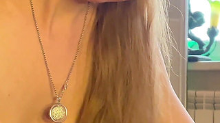 Blowjob with a Cigarette: Deep Swallowing, Egg Licking and Final in the Mouth