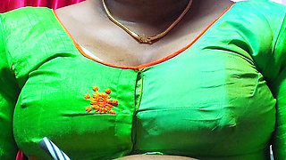 Indian Sex with Horny Kavita Aunty XXX