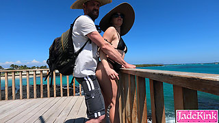 Jade Kink Lookout Fucking Near Public Beach
