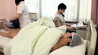Amateur Asian Japanese Teen Gang Facial
