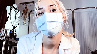 Blonde teen Sierras first erotic masturbation video
