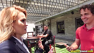 Blonde babe amazing sex video