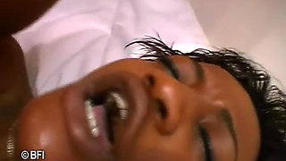 Housewives from Wallonie, part 3 - Sora's pussy