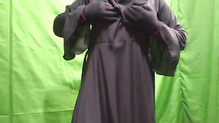 Bangladeshi Bhabhi masturbation and dance