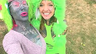 Tattooed Monster Girl Stretches on Massive Dildo