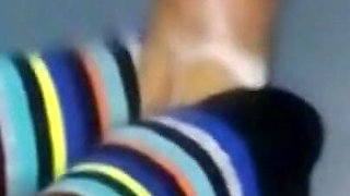 Millking table with feet