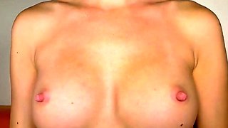 Big-Titted Lynna Nilsson's Webcam Show
