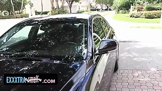 Exxxtrasmall - petite teenie (Kimmy Granger) caught and nailed by her neighbor
