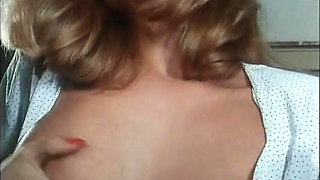 Italian vintage porn with a blondie in white stockings sucking a cock